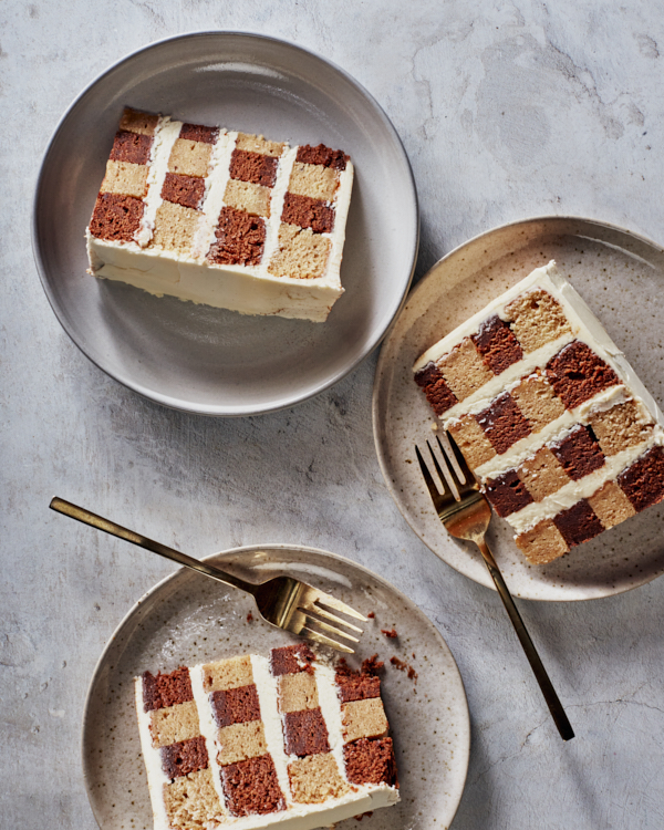 Eggnog_Cocoa_Checkered_Cake Eggnog_Cocoa_Checkered_Cake